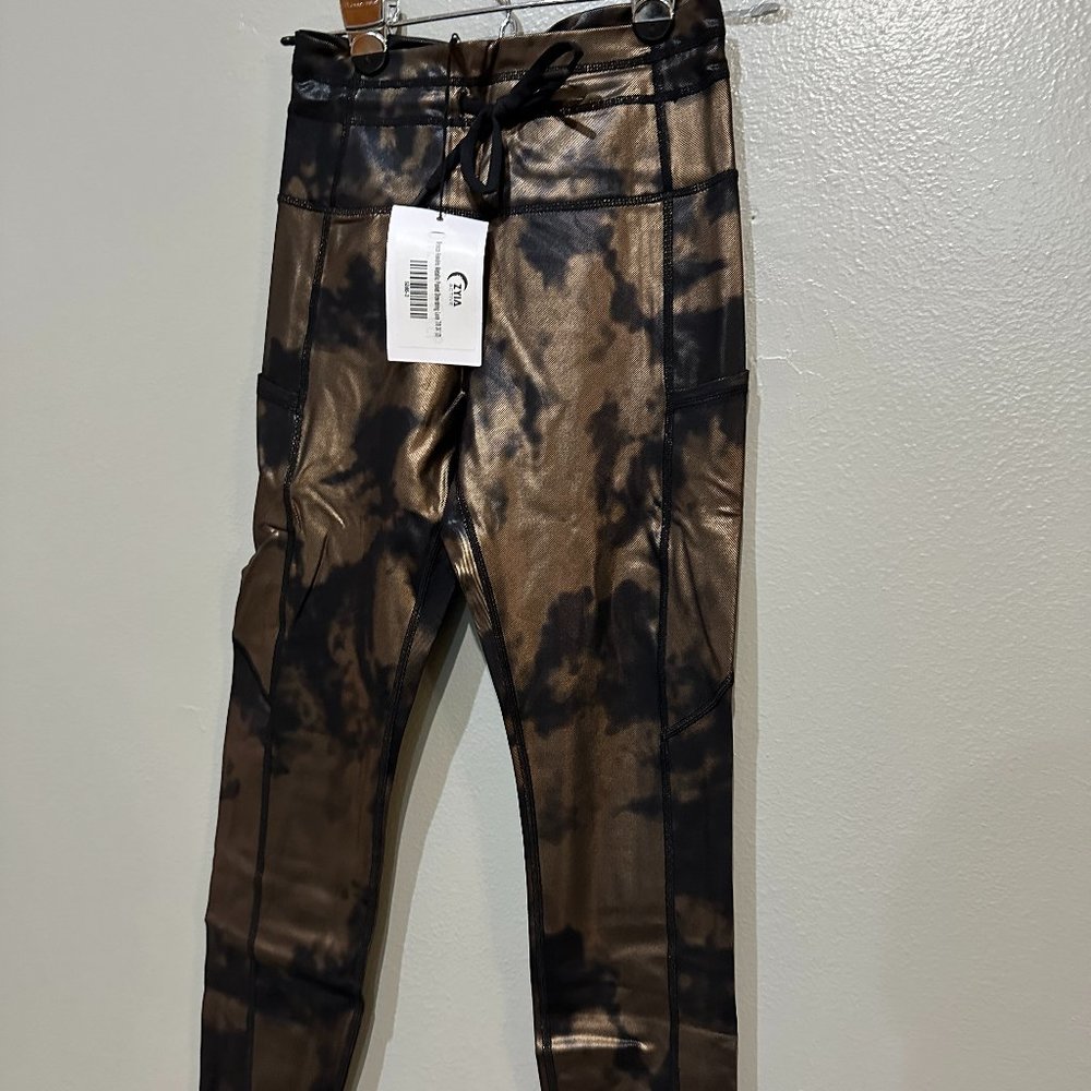 ZYIA Bronze Hendrix Metallic Pocket Drawstring